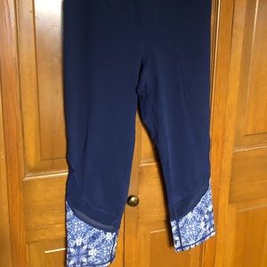 Gaiam capri pants